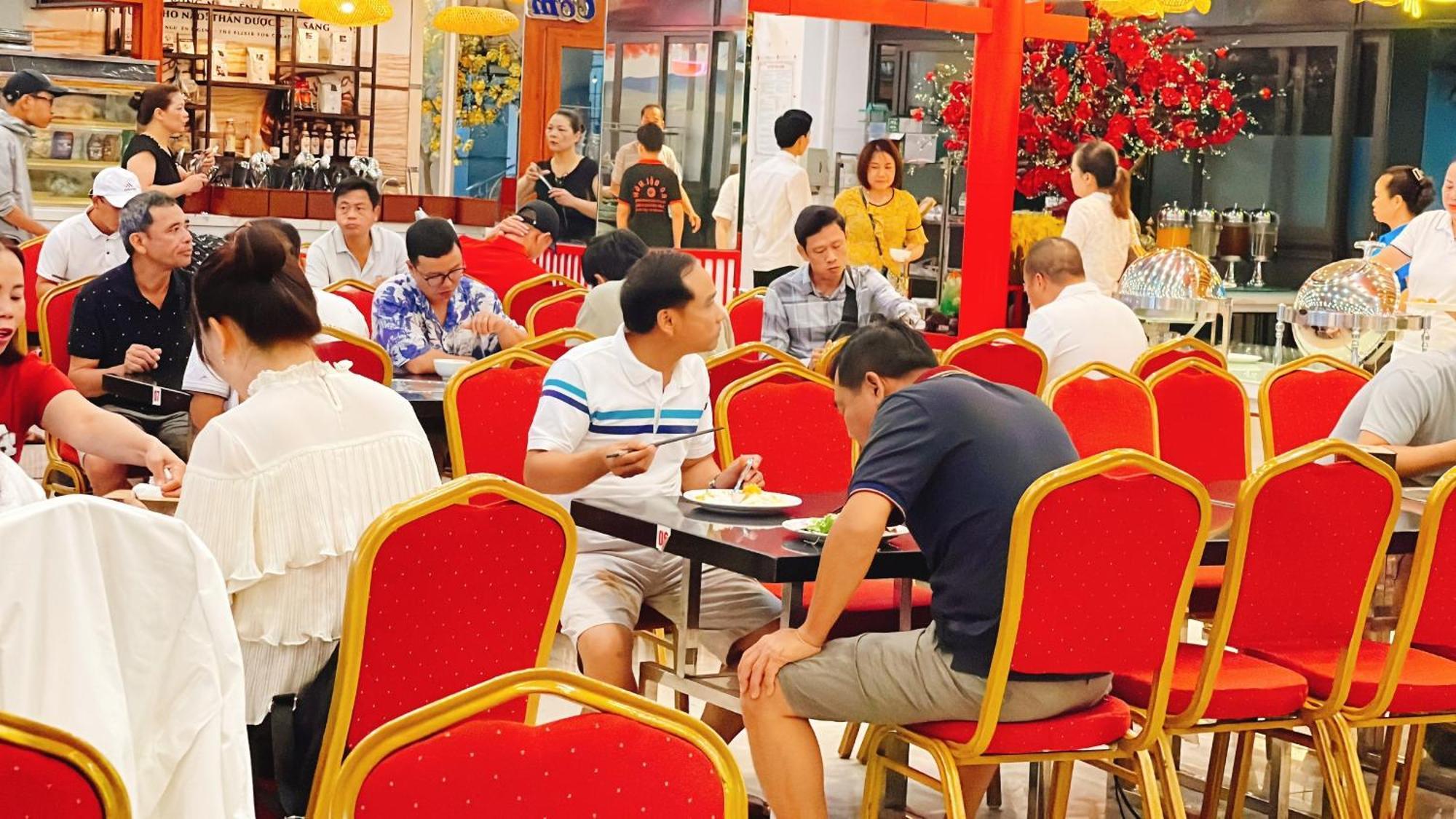 Binh An Nhien Hotel Duong Thanh Exteriér fotografie